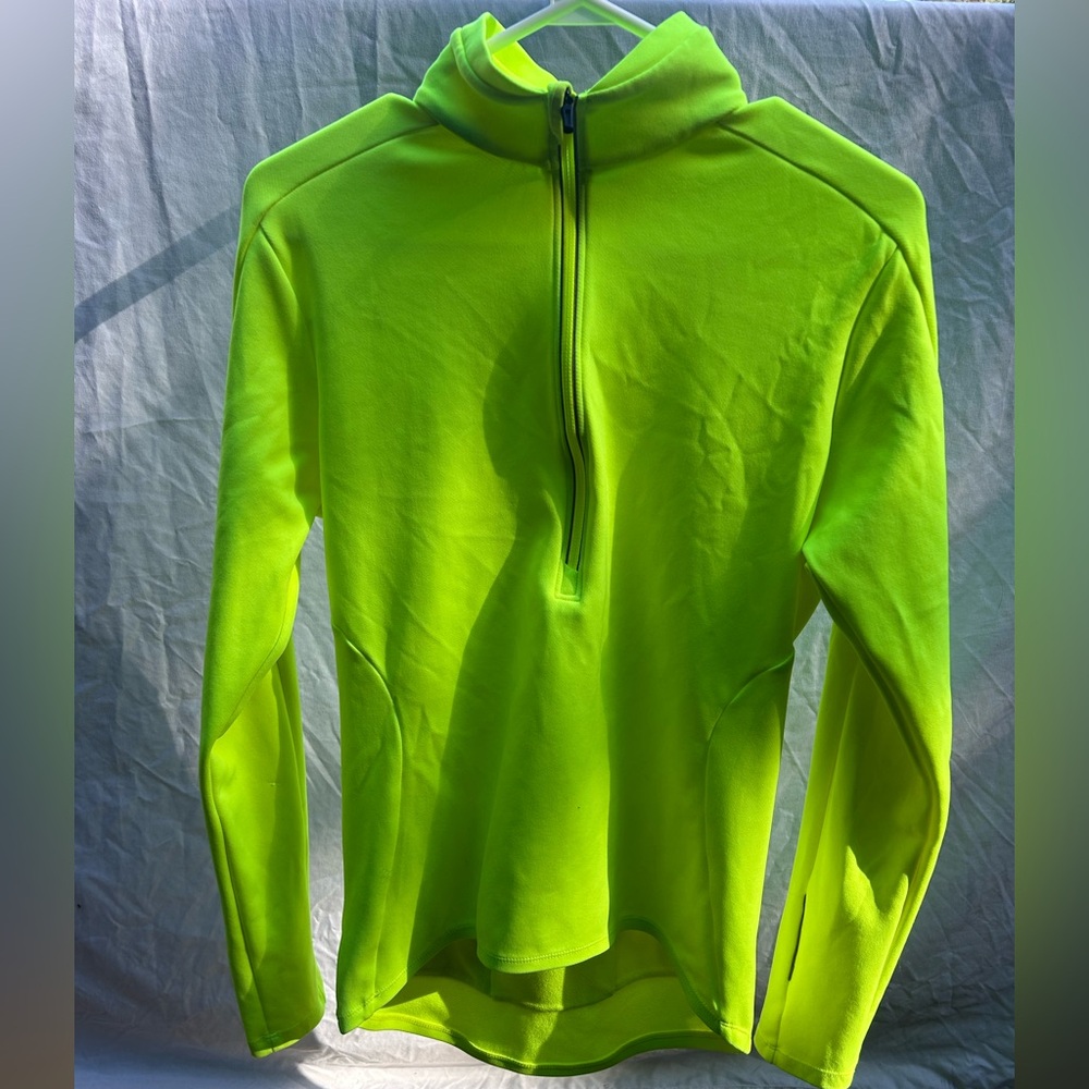 MEC Neon Green Activewear Top